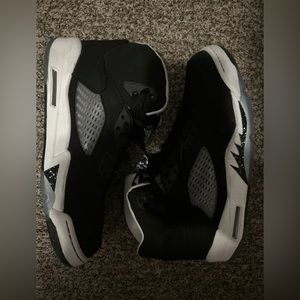 Size 10 - Used Jordan 5 Retro Oreo - Moonlight 2021